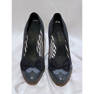 Y2K L.A.M.B. Navy Spectator Pump 7 Stacked Heel Bow Leather Oxford Twee Coquette